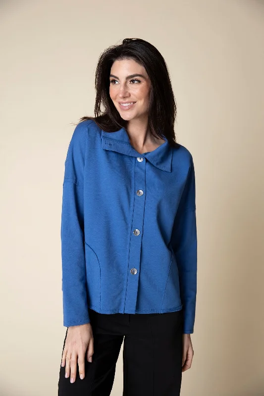 Slim Fit Curved Pocket Jacket