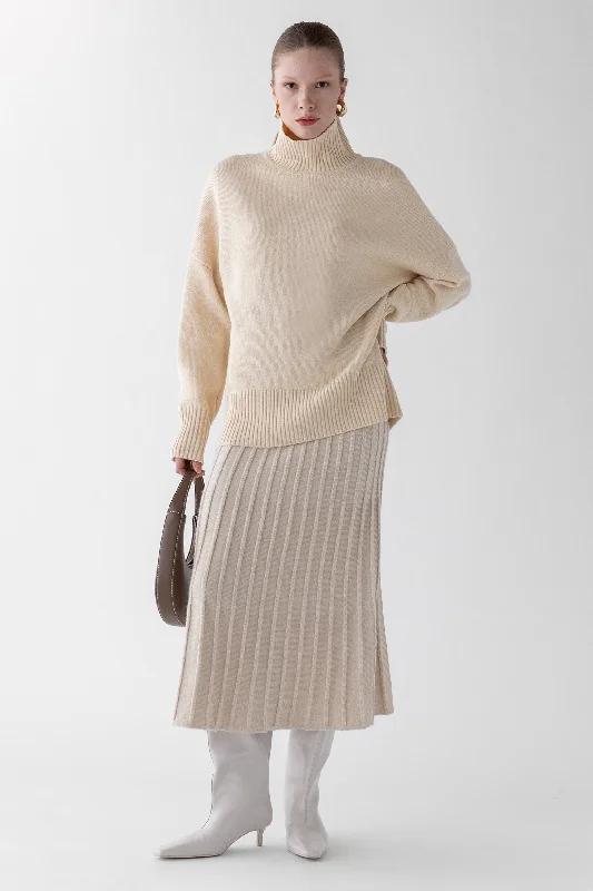 Customized Version WOOL-BLEND OVERSIZED TURTLENECK SWEATER