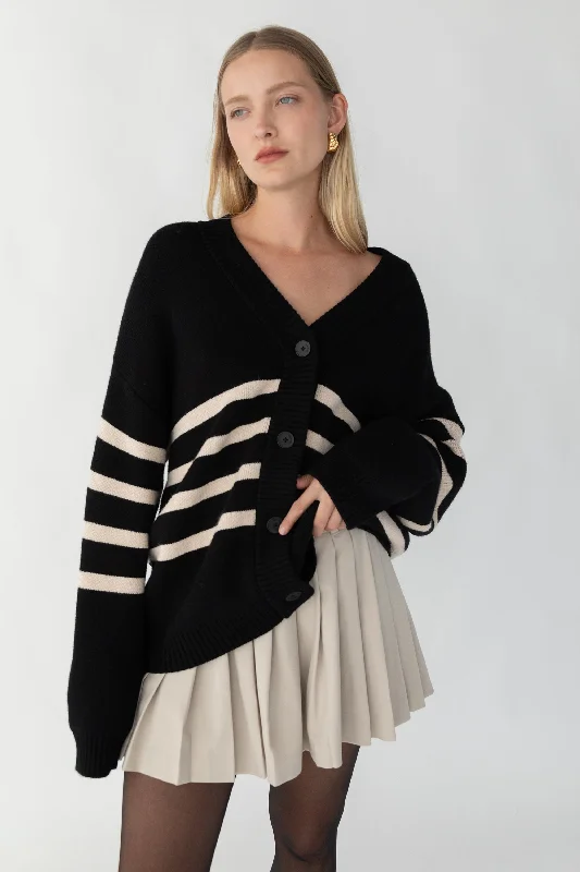 Relaxed Wear STRIPED BUTTON FRONT CARDIGAN