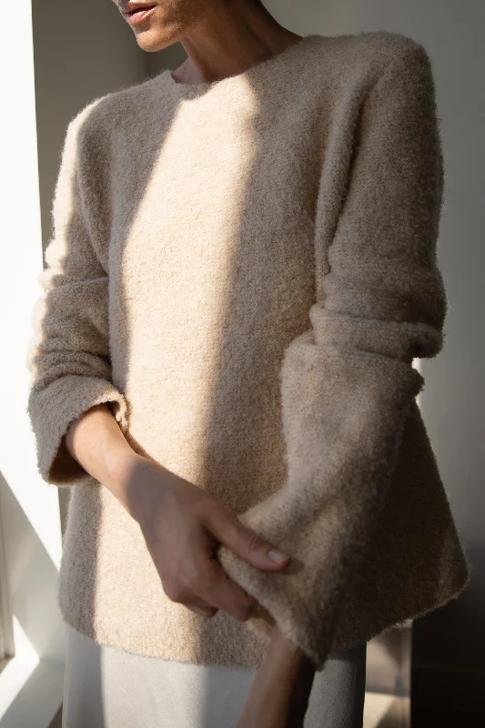 Ultra-lightweight BOUCLE KNIT CREWNECK SWEATER