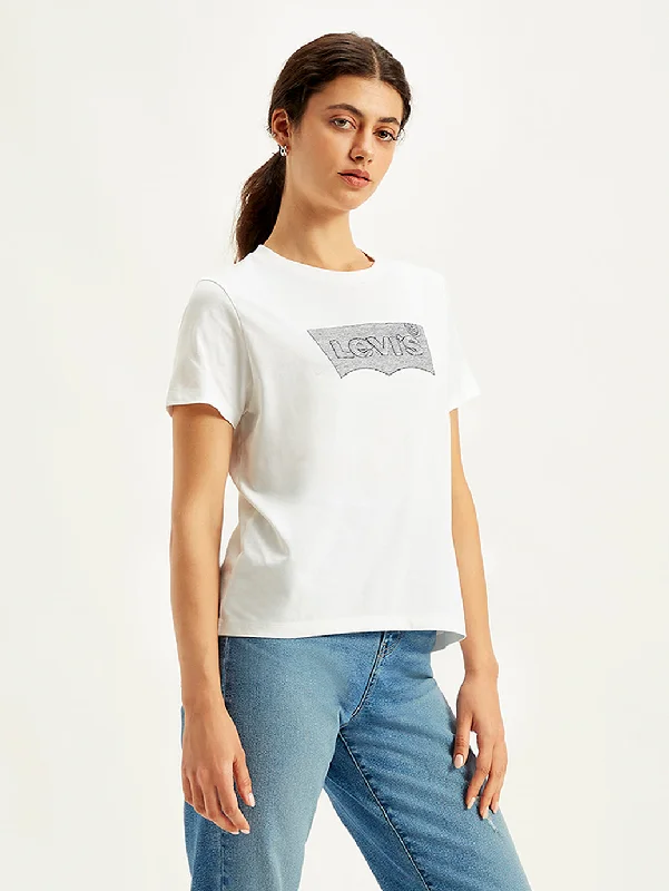 Celebrity Picks Women's Brand Logo Straight Fit T-Shirt