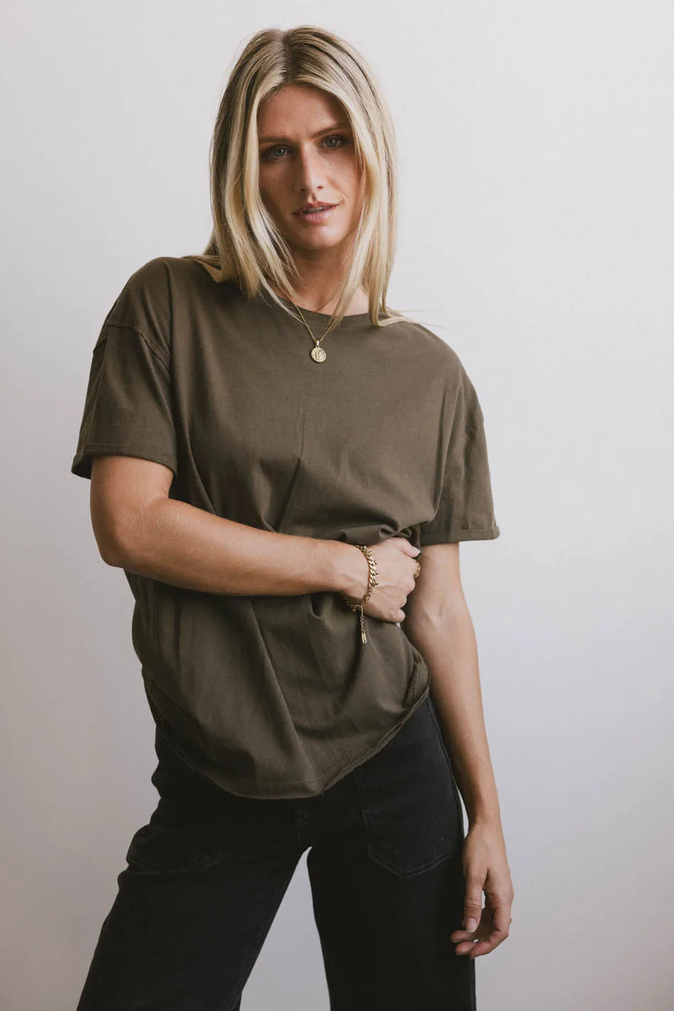 Fashion Elements Gunner Basic Tee in Dark Olive - FINAL SALE