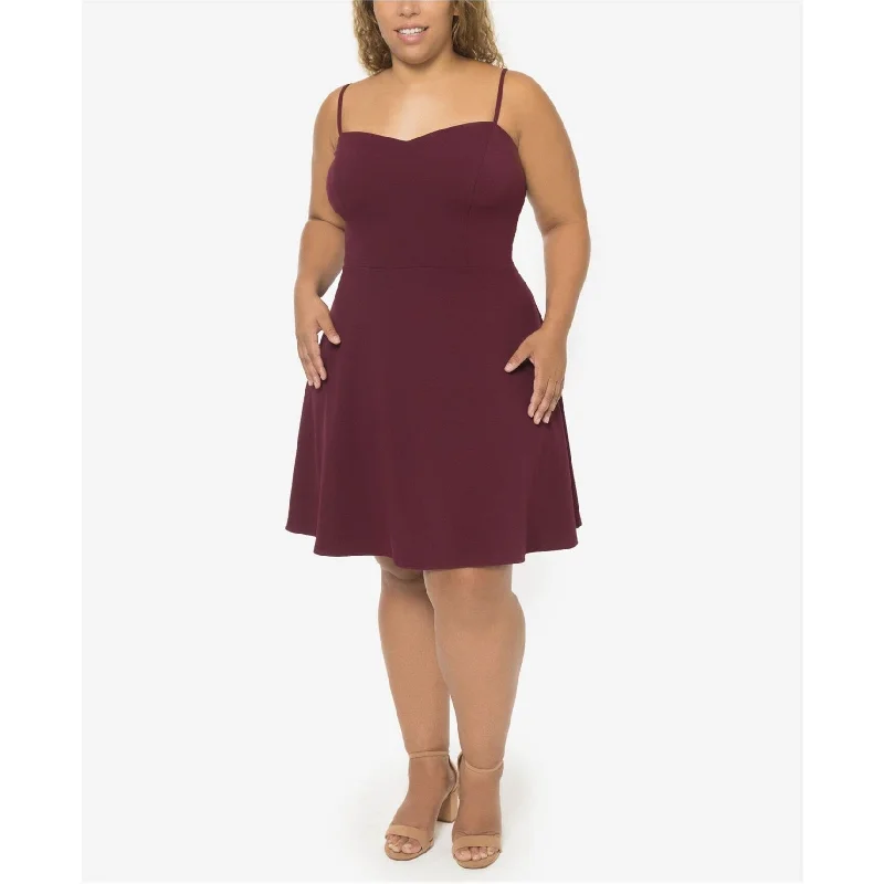 Cozy Fit Bee Darlin Womens Strappy Back Trapeze Dress, Red, 16W