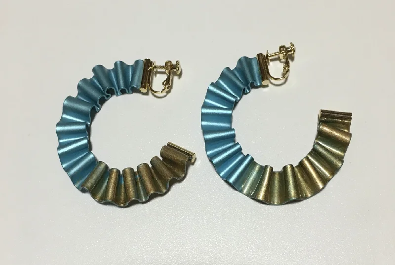 Cozy Dress CABO | Earrings | Mermaid's Tail Collection | Hoop Earrings - Light Blue / Gold (Urushi)