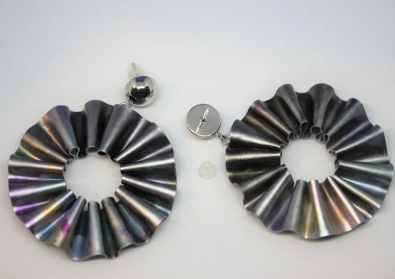 High-quality Fabrics CABO | Earring | Mermaid's Tail Collection | Circle Earrings - Black / Marble High-quality Fabrics CABO | Earring | Mermaid's Tail Collection | Circle Earrings - Black / Marble