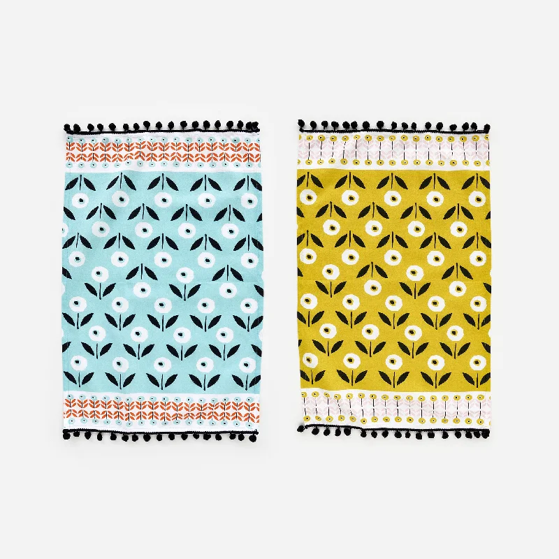 Free Design Mod Poppies Pom Pom Tea Towels (Set of 2)
