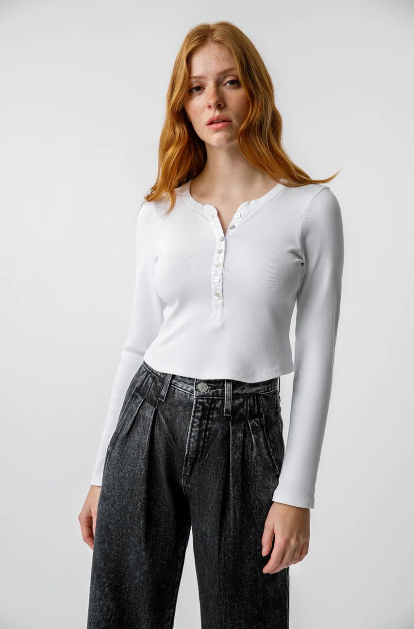 Black And White Style Amo - White Sassy Rib Henley