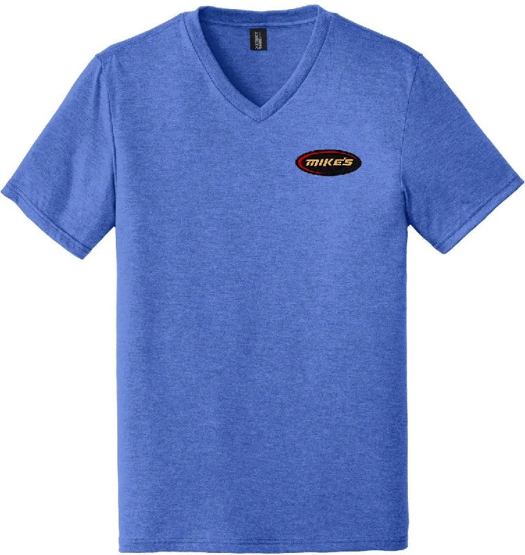 Effortless Style District Perfect Tri V-Neck Tee