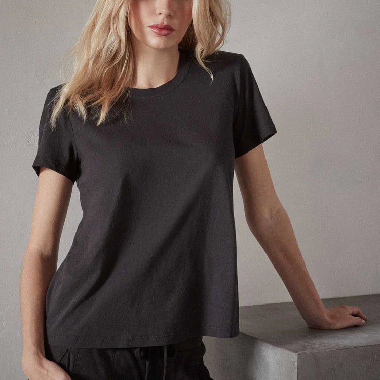 Easygoing Style James Perse - Womens Black Vintage Little Boy Tee