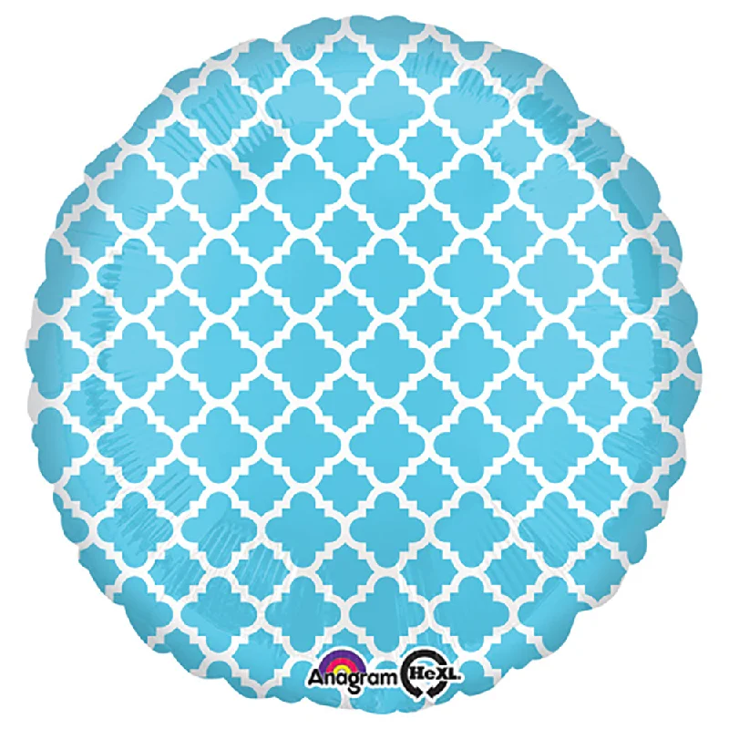 Minimalism 18 inch CIRCLE - QUATREFOIL BLUE AND WHITE