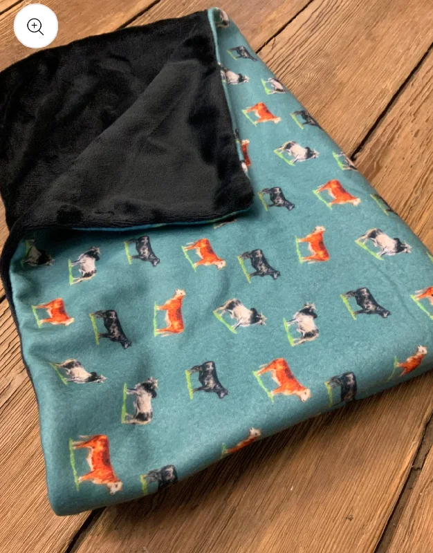 Lounge Wear Cattle Breed Blanket