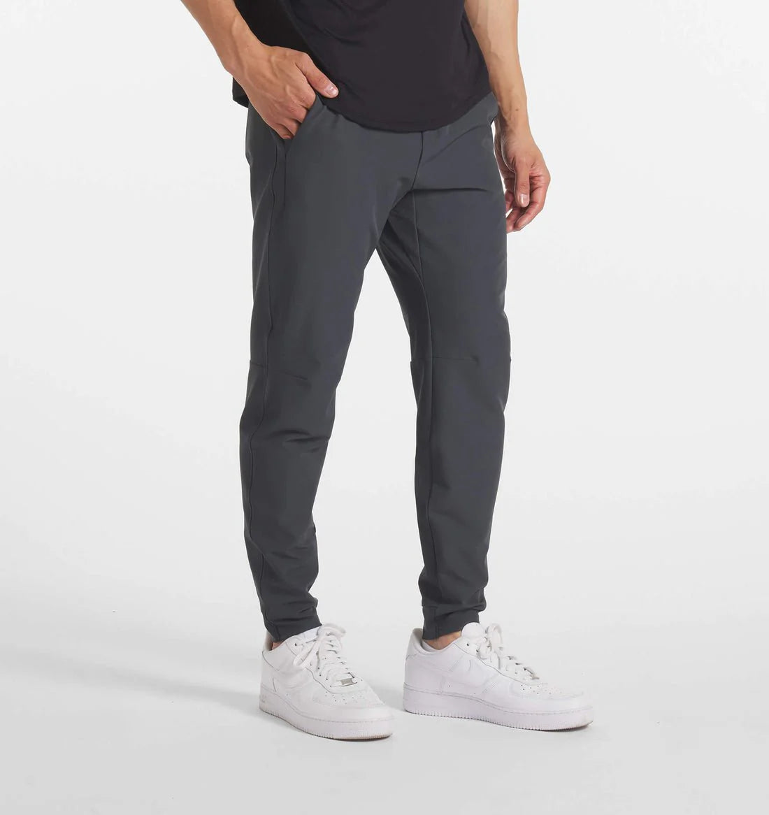 Elegant And Elegant Men's UNRL Performance Pant | Obsidian