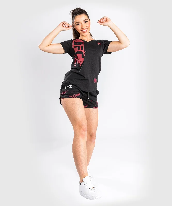 Fashionable Inner Wear UFC Venum Authentic Fight Week 2.0 Women’s Short Sleeve T-Shirt - Black/Red