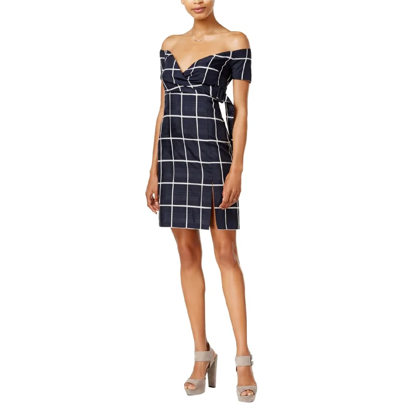 Light Comfort J.O.A. Womens Plaid Off-Shoulder Dress, Blue, Medium