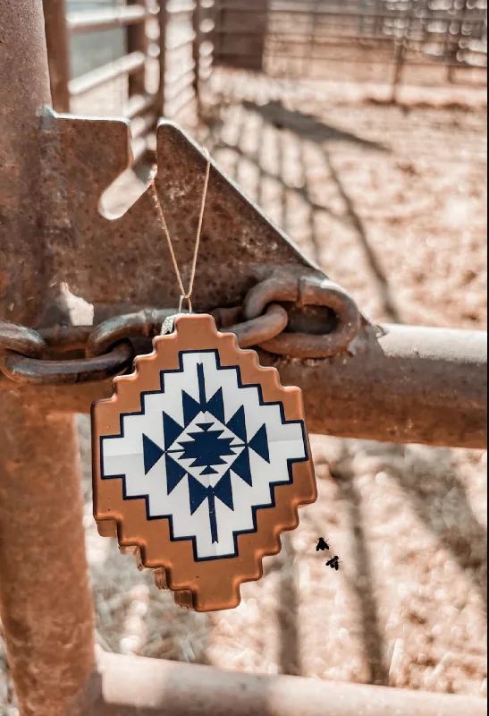 Summer Comfort Aztec Ornament