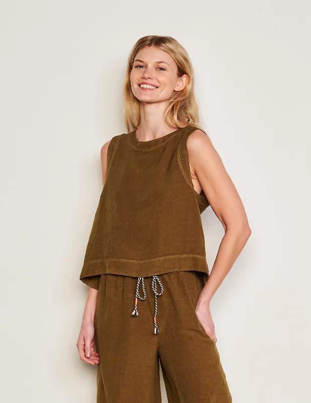 Sports litigation style Sundry Shell Tank in Olive