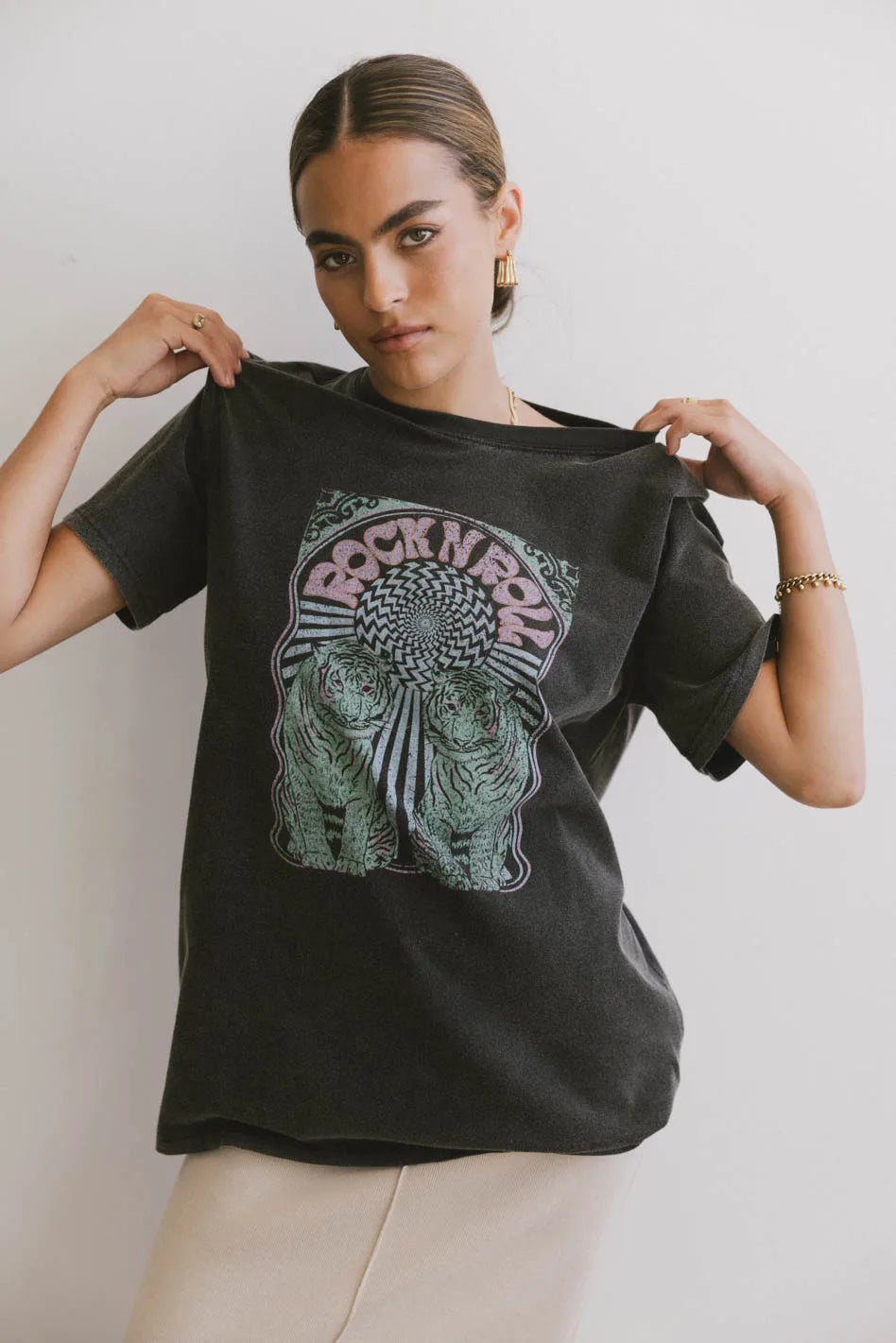 High-quality Fabrics Psychedelic Tiger Graphic Tee