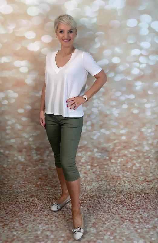 Weekend Style Khaki canvas jean