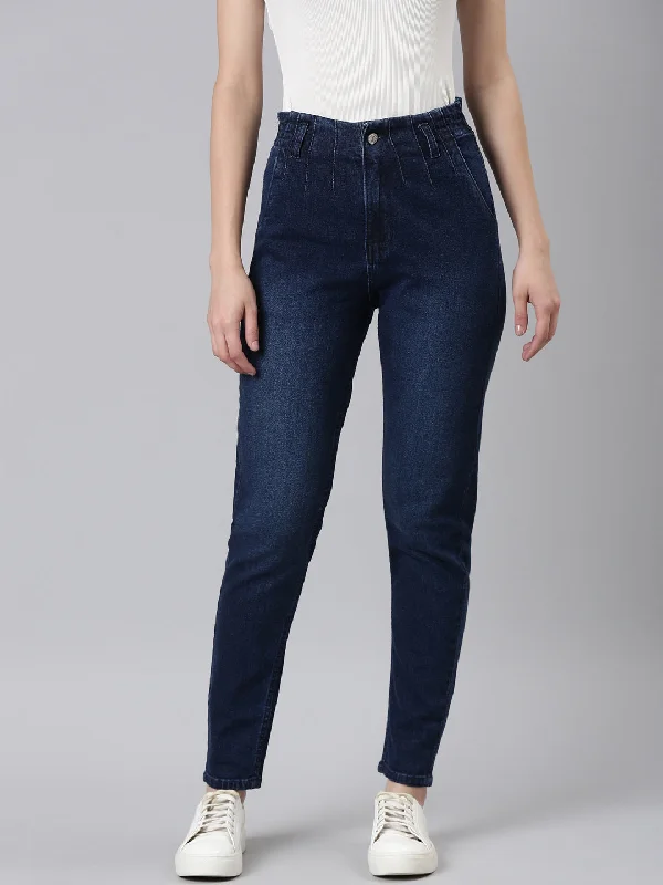 Fashionable and casual Women Blue Solid Mom Fit Denim Jeans