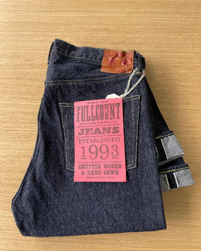 Letter embroidery Tapered 15.5oz Heavy Selvedge Denim - OW - 1110XX