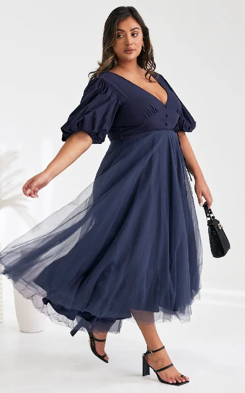 Short skirt design One Kiss Maxi Dress - Navy