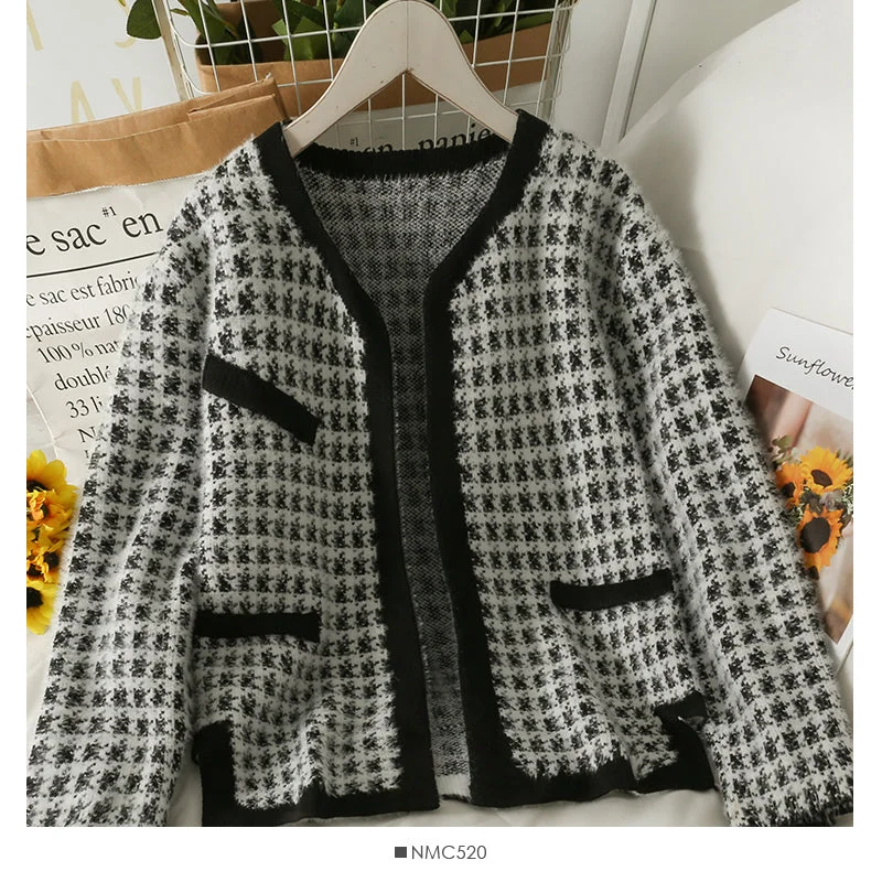 Elegant Wear Sweater women's autumn and winter check loose and thin long sleeved cardigan  2075