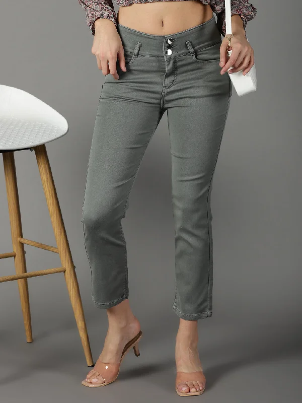 Classic Style Women's Grey Solid Fit Denim Jeans