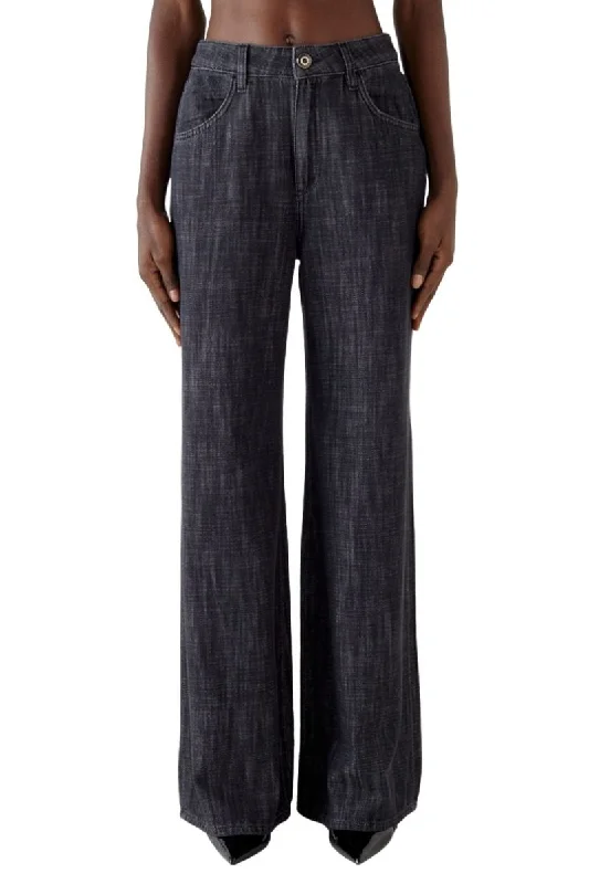 Fashionable Ease Five Wide Leg Jean