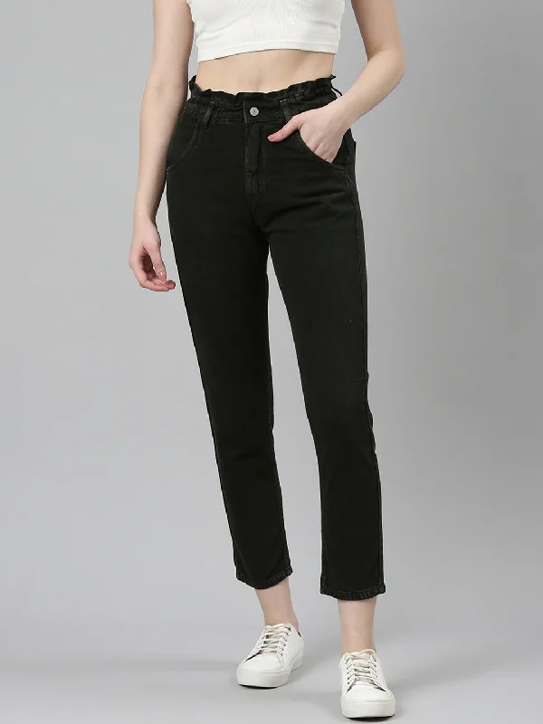 Carefree Style Women Olive Solid Regular Fit Denim Jeans