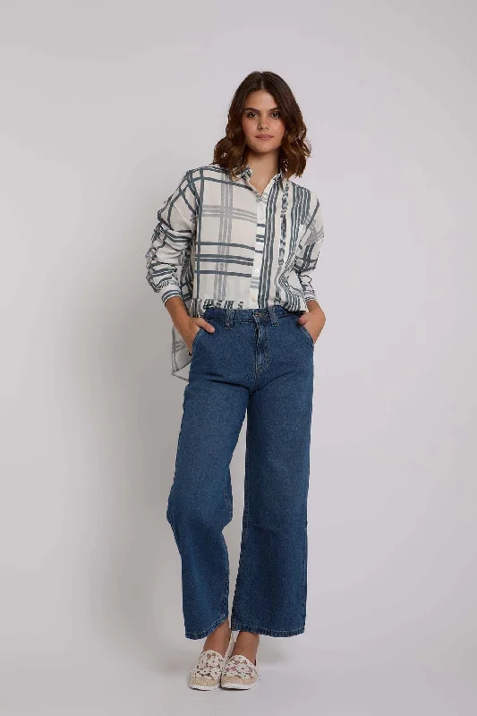 Urban Style Women Denim Flared Chino Cut Medium Wash