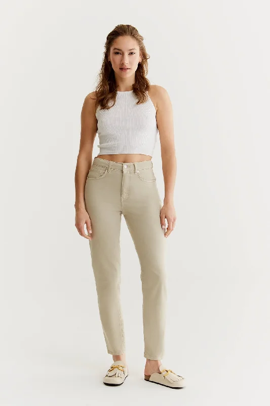 British Fashion Lynn Mid Waist 5 Pocket Jeans Sand